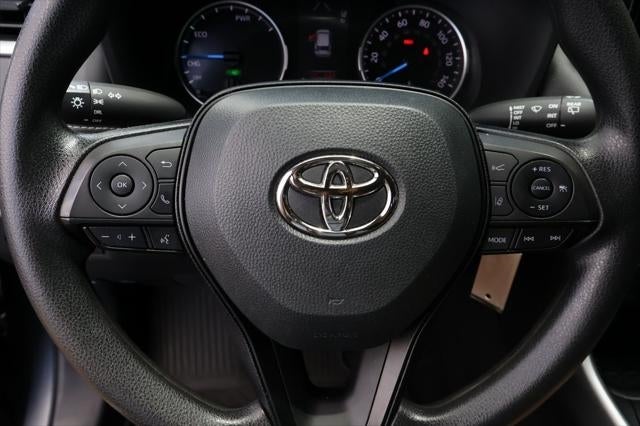 2022 Toyota RAV4 HYBRID LE