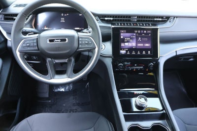 2024 Jeep Grand Cherokee Laredo X