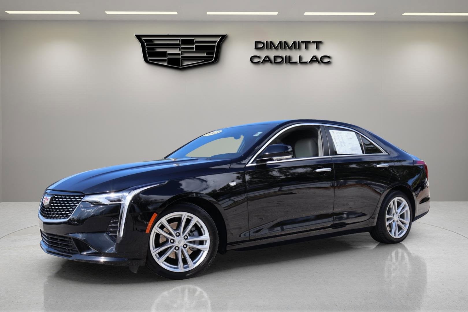 2023 Cadillac CT4 Luxury