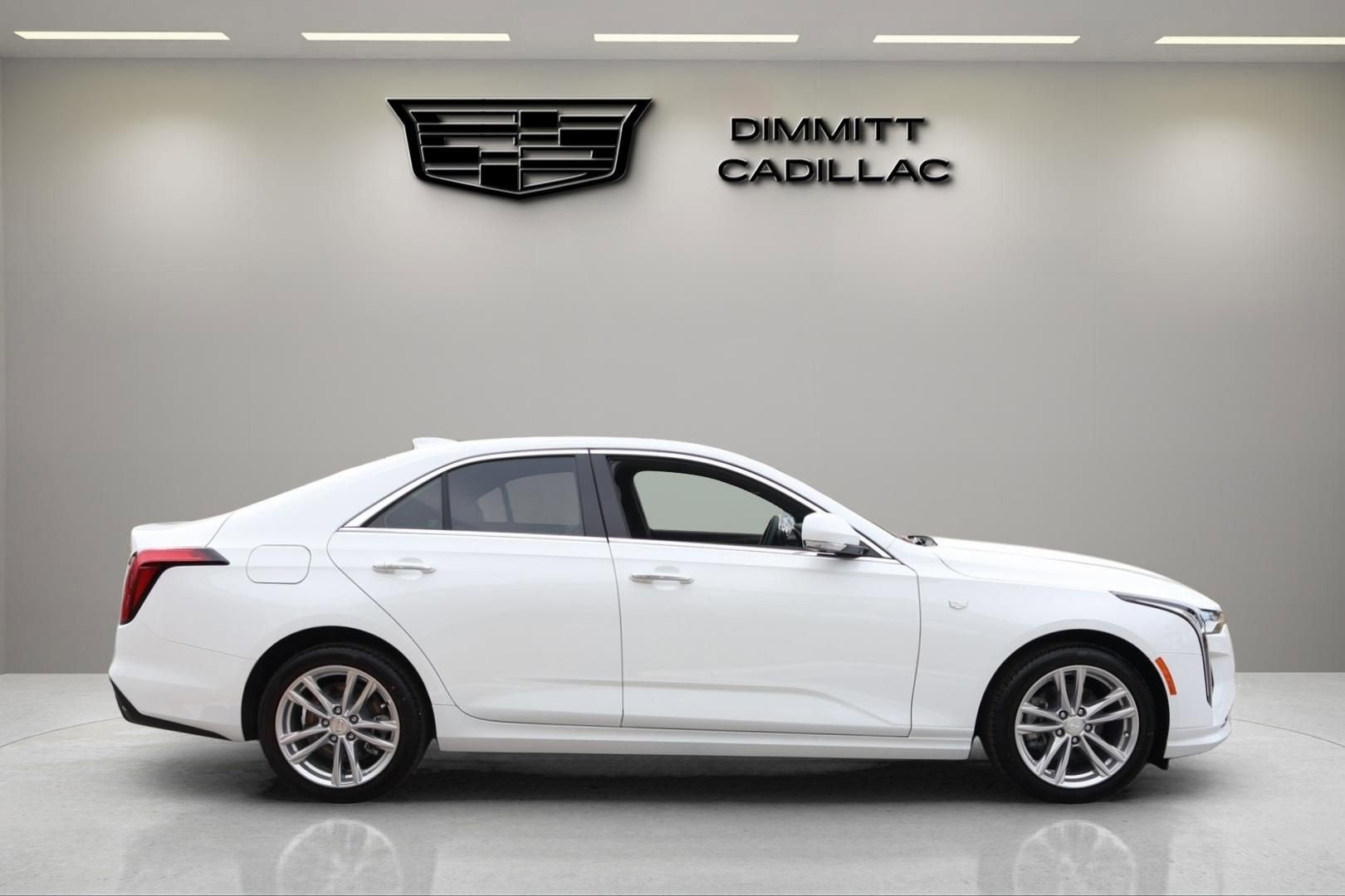 2026 Cadillac CT4 Luxury