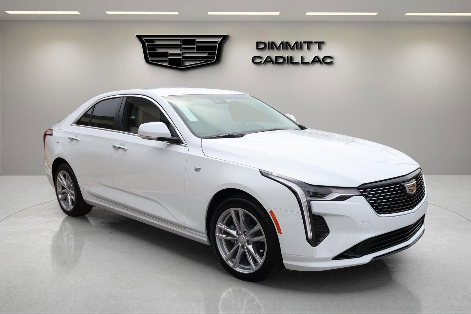 2026 Cadillac CT4 Luxury