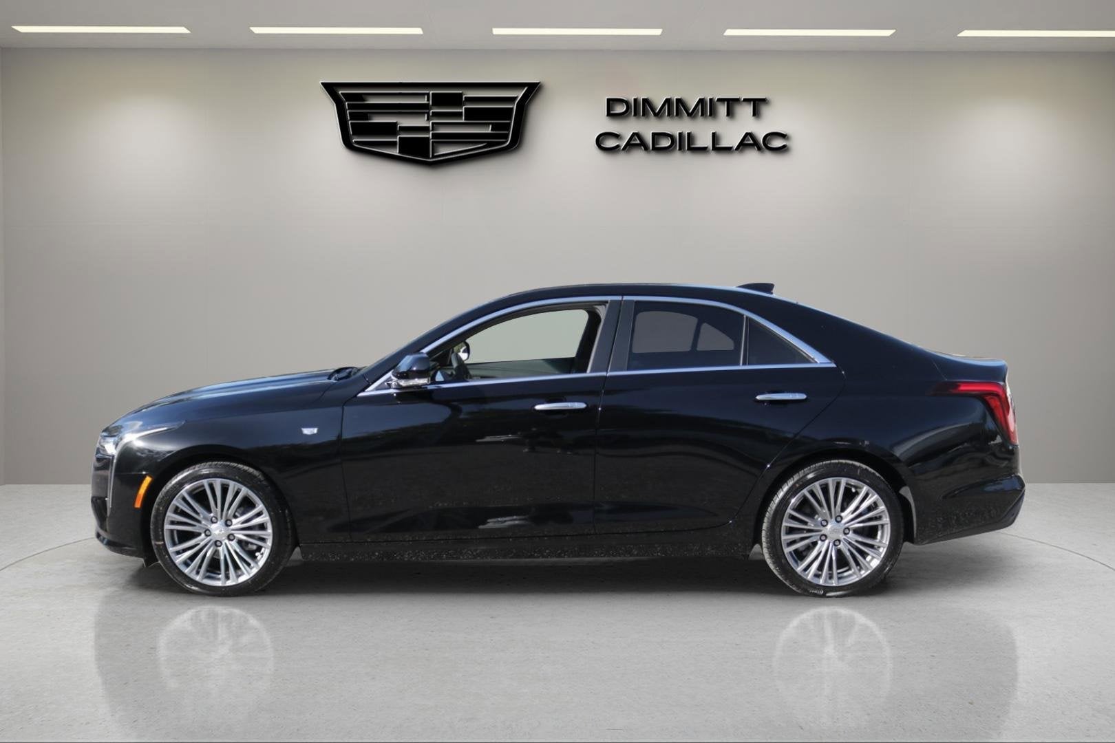 2026 Cadillac CT4 Premium Luxury