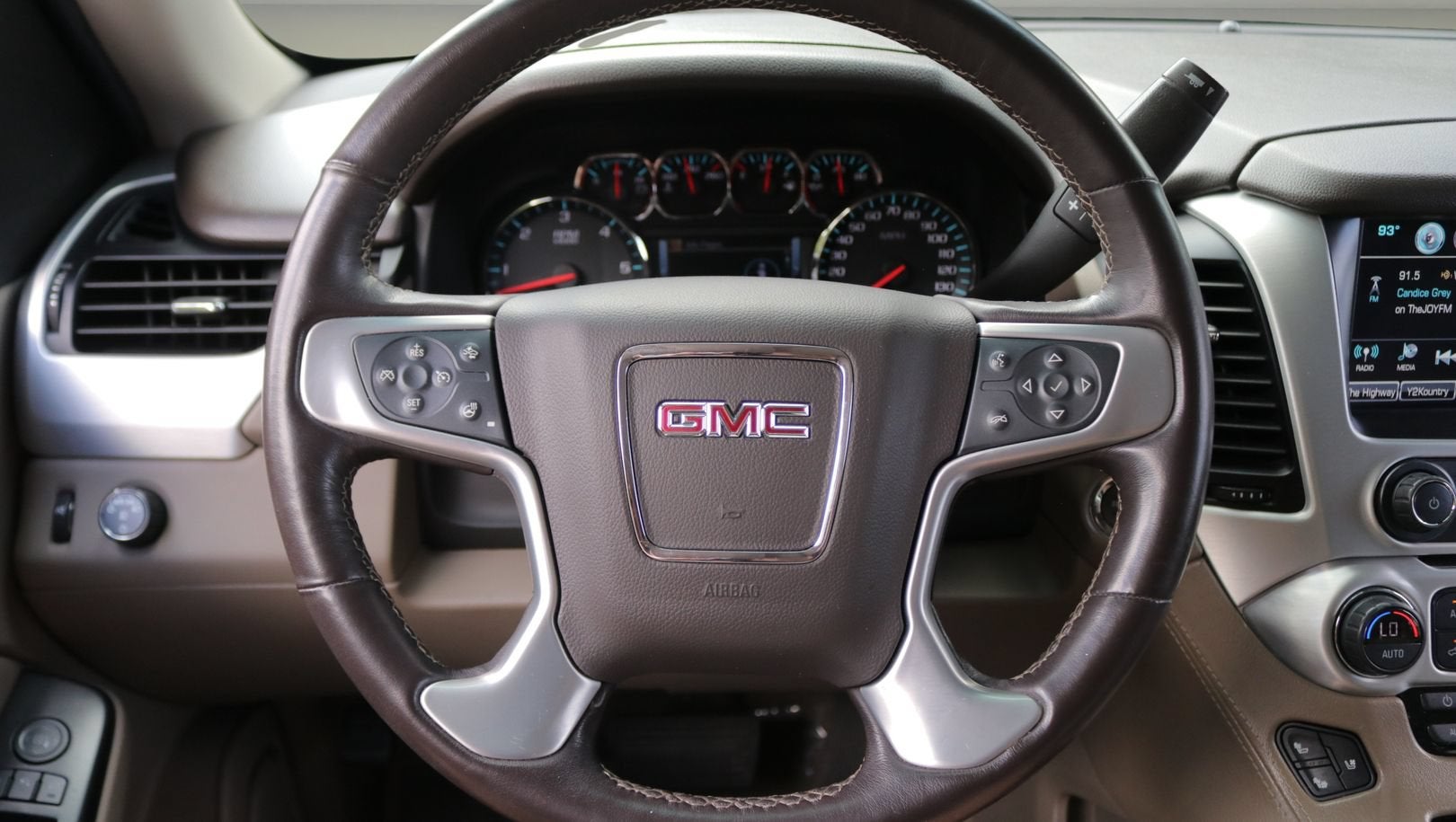 2019 GMC Yukon XL SLT
