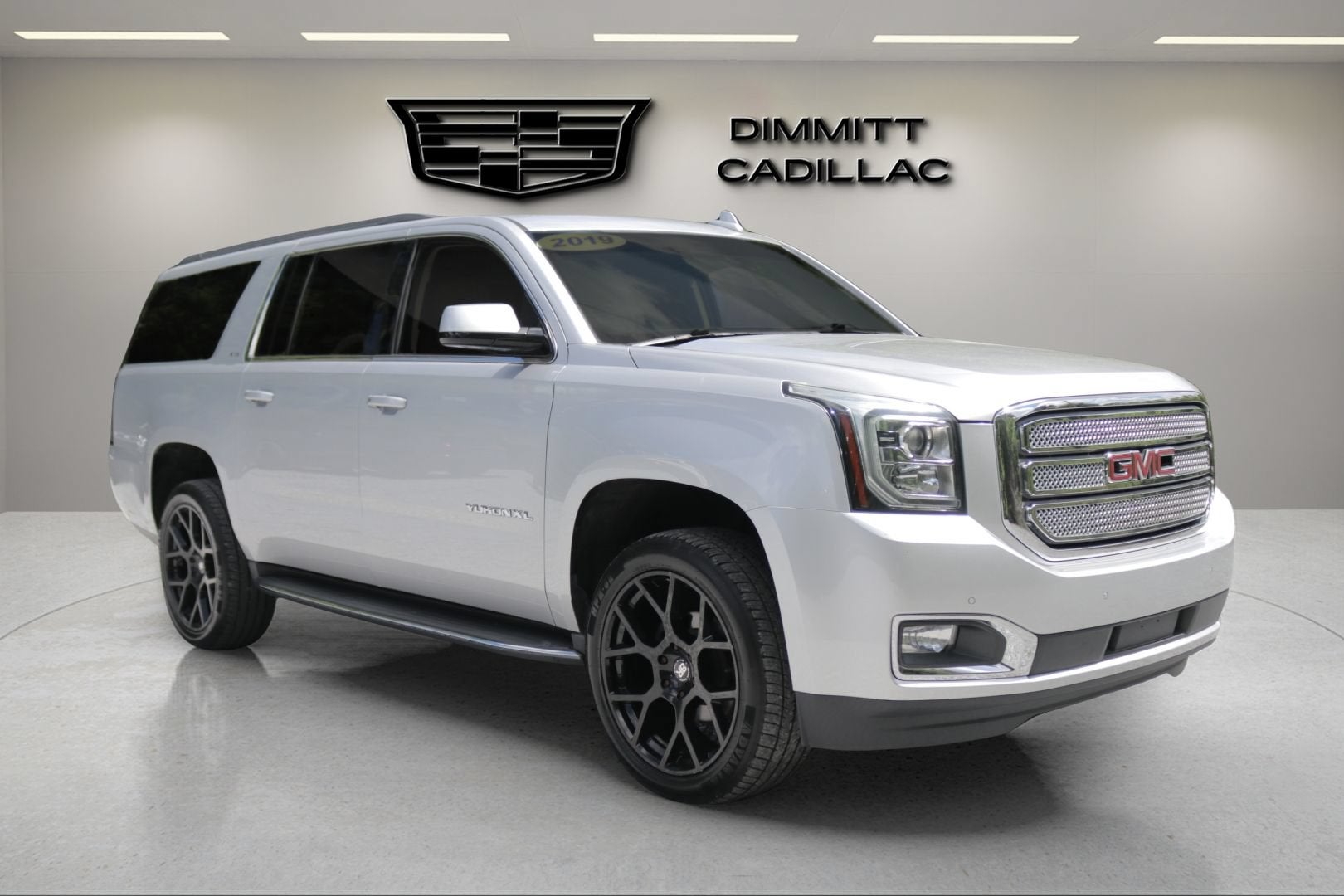 2019 GMC Yukon XL SLT
