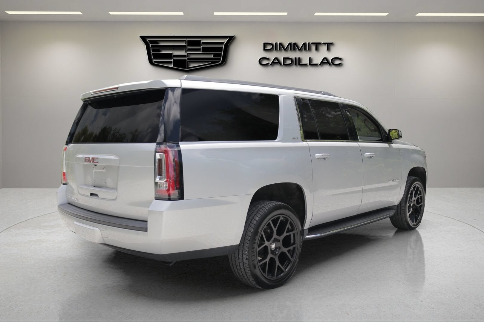 2019 GMC Yukon XL SLT