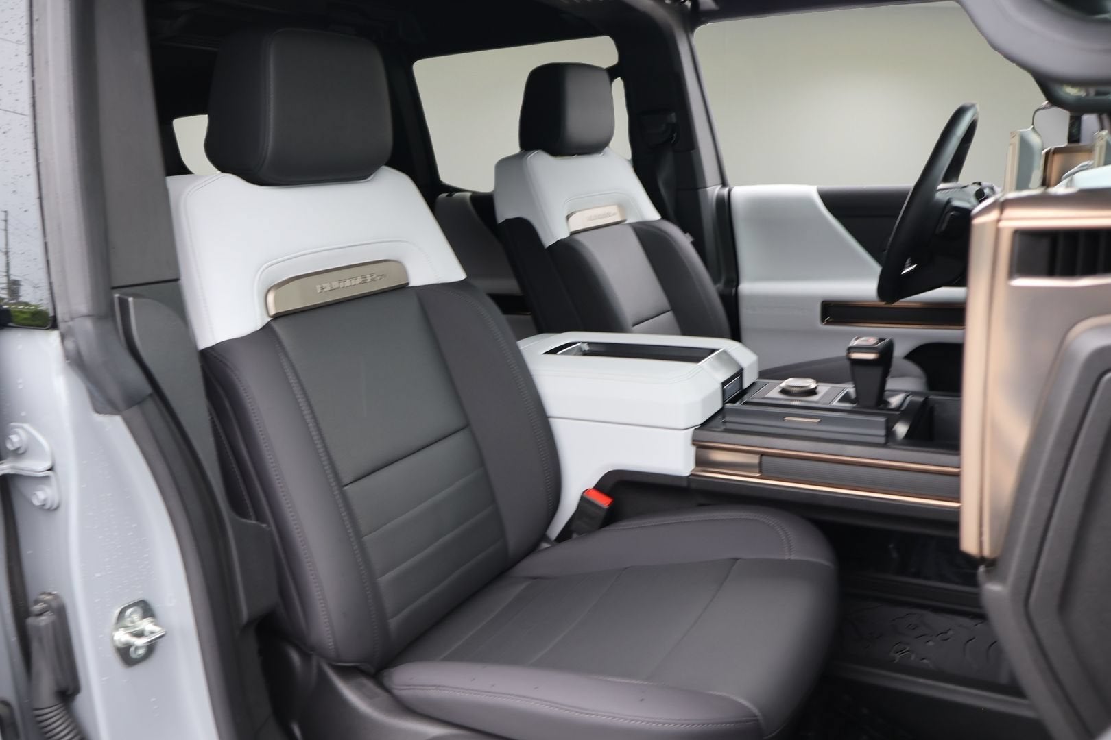 2025 GMC HUMMER EV SUV 2X