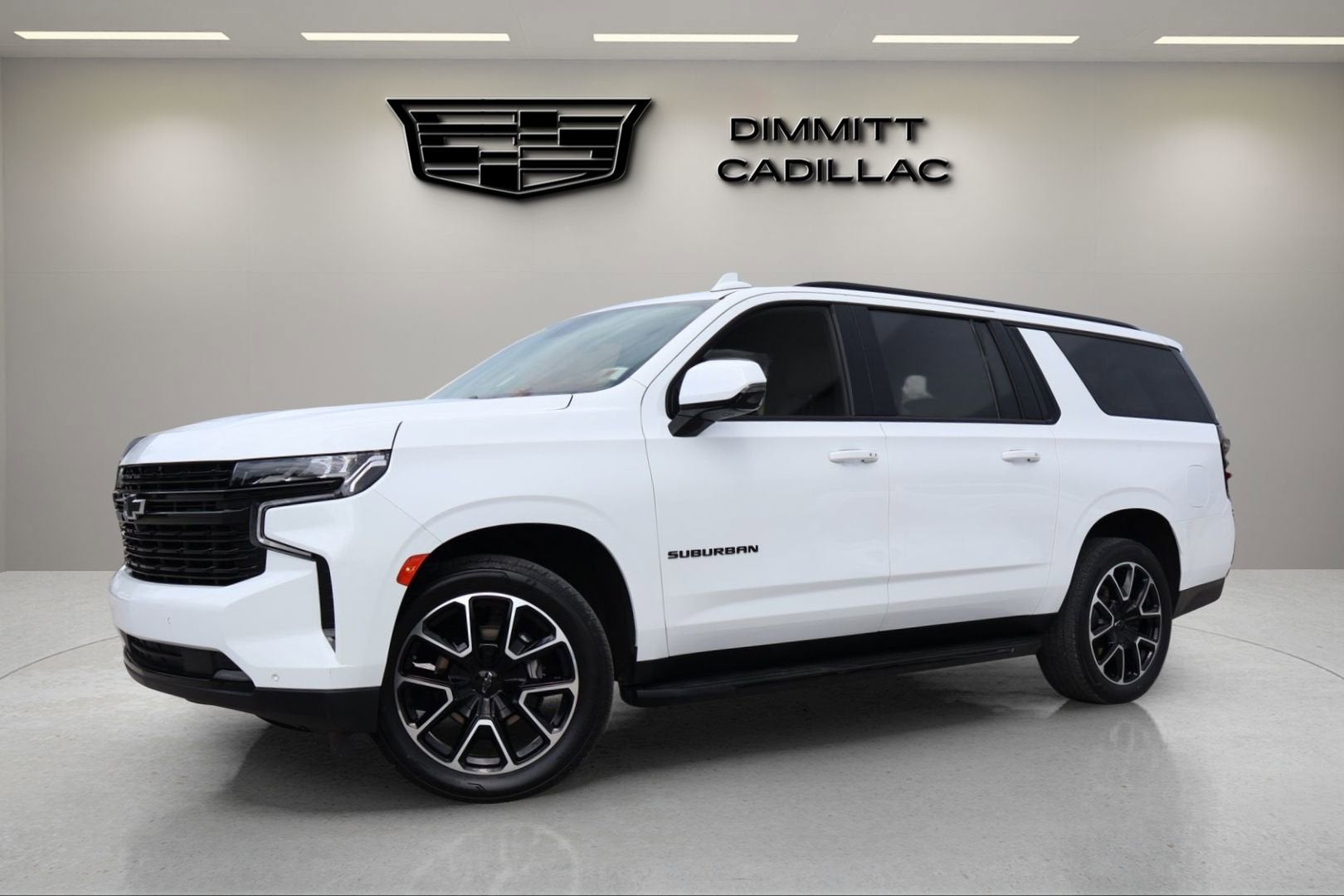 2023 Chevrolet Suburban RST