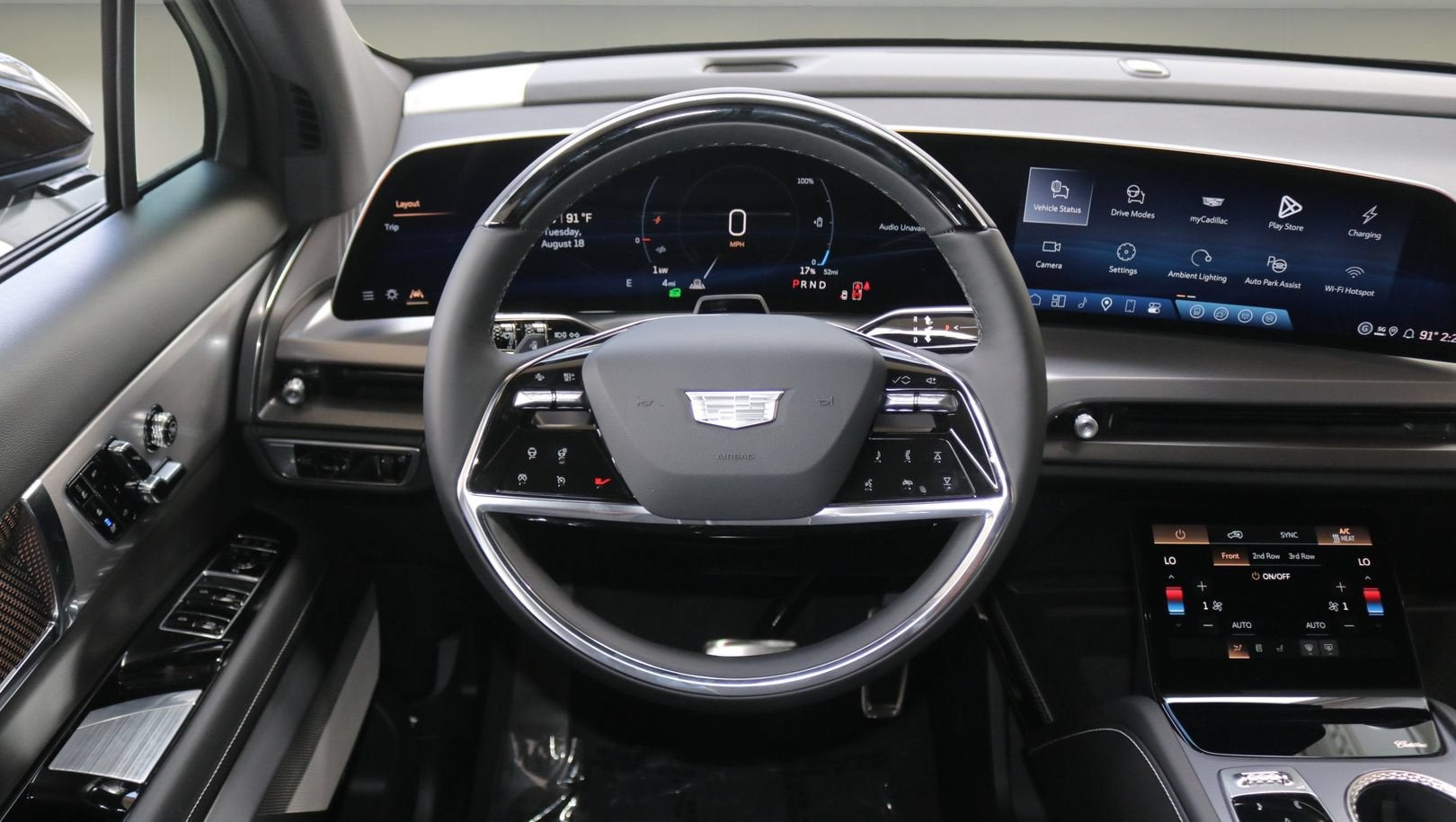 2027 Cadillac VISTIQ Luxury