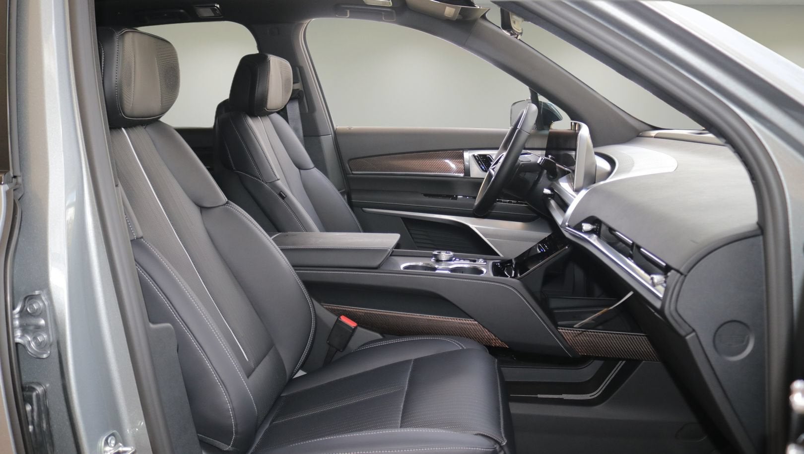 2027 Cadillac VISTIQ Luxury