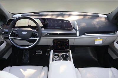 2026 Cadillac VISTIQ Luxury