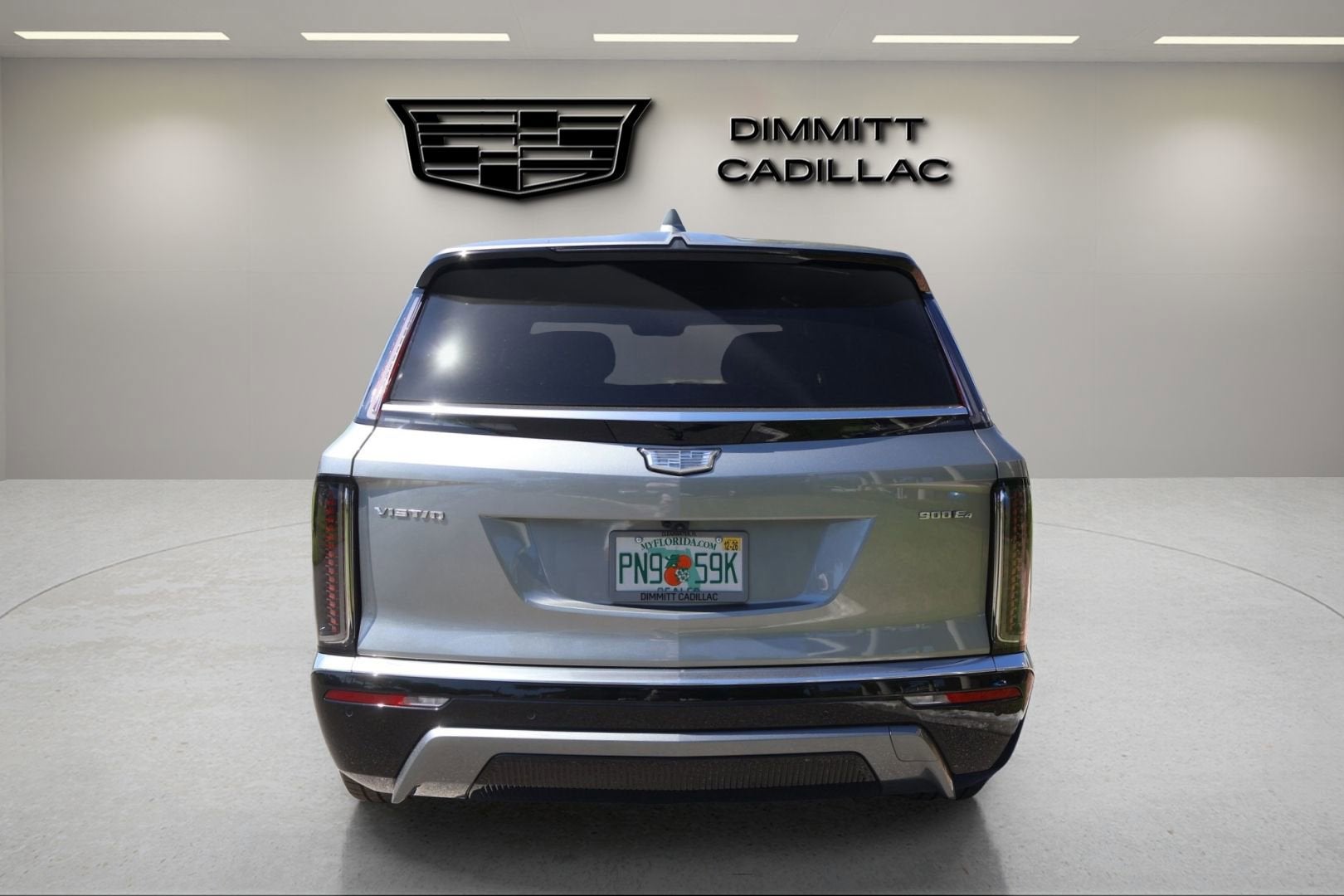 2026 Cadillac VISTIQ Luxury