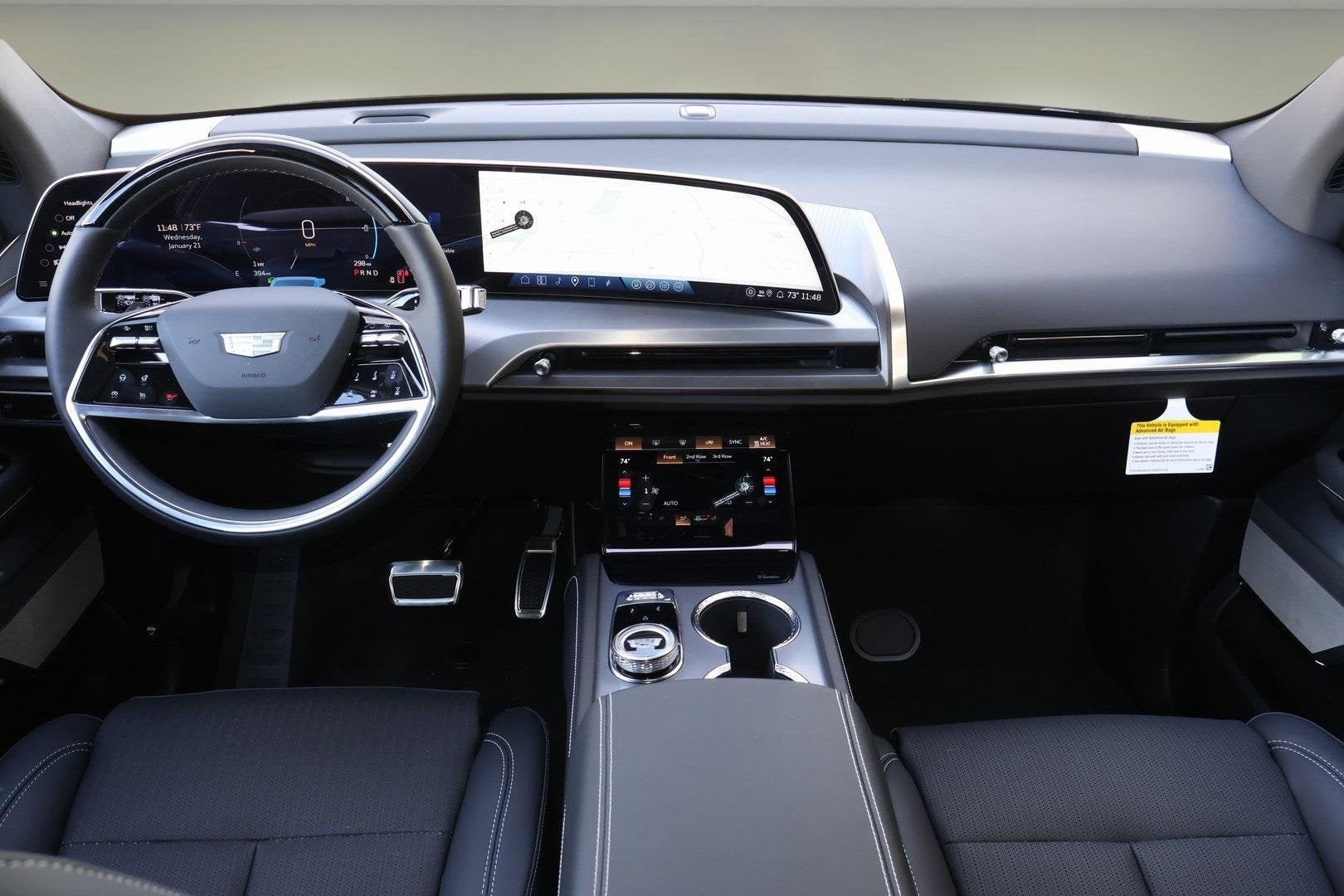 2026 Cadillac VISTIQ Luxury