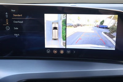 2026 Cadillac VISTIQ Luxury