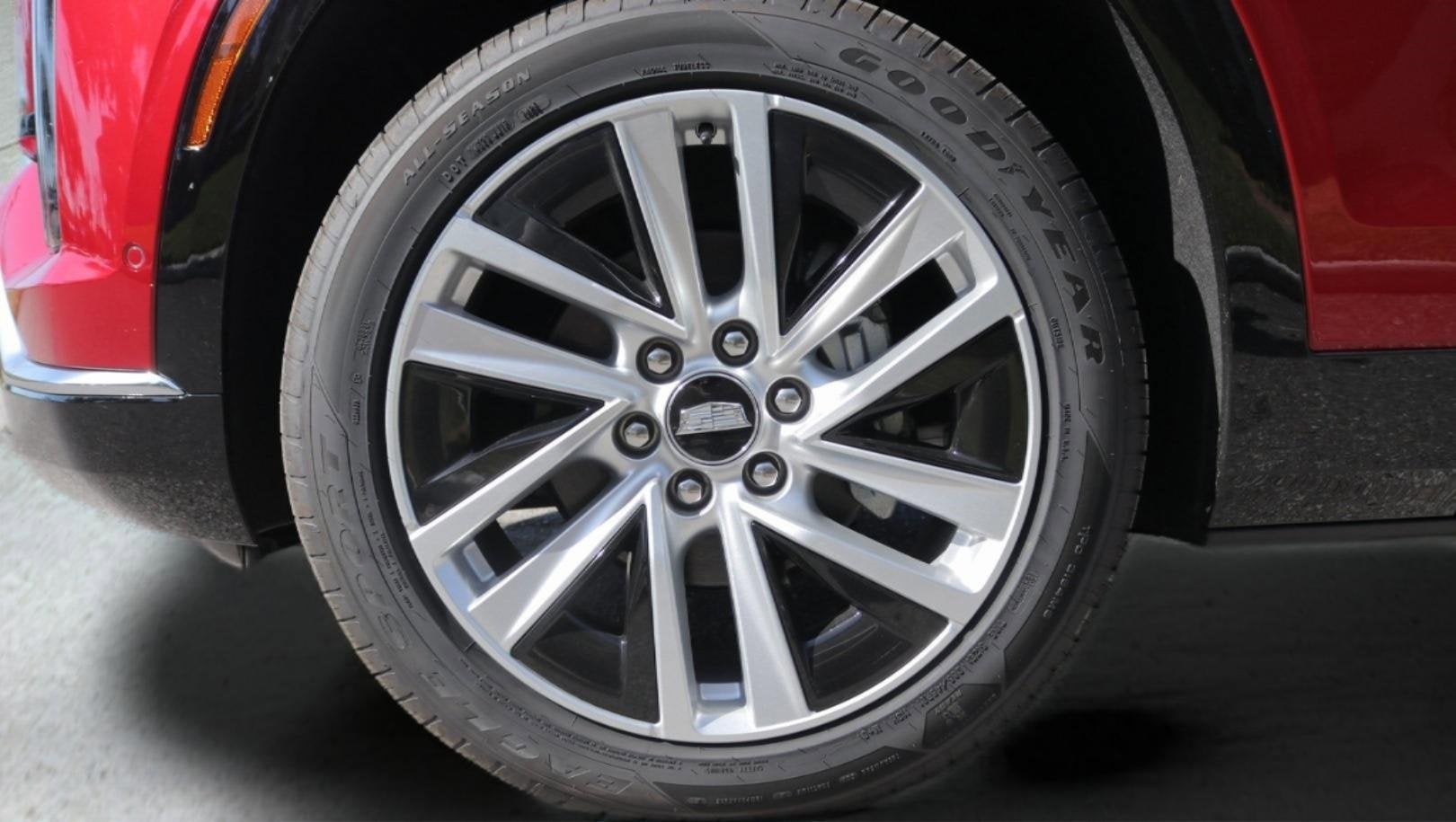 2026 Cadillac VISTIQ Luxury