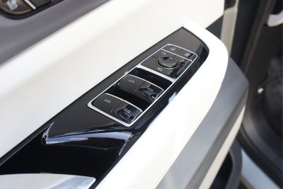 2027 Cadillac VISTIQ Luxury