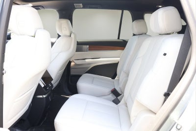 2027 Cadillac VISTIQ Luxury