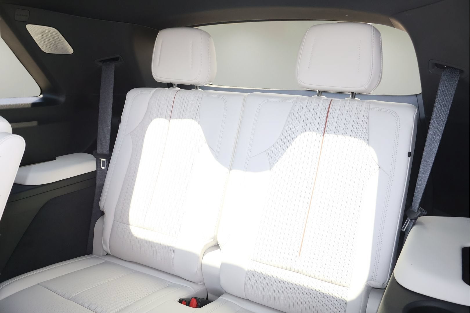 2027 Cadillac VISTIQ Luxury