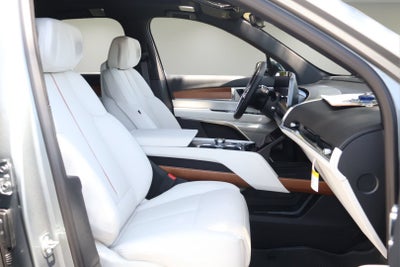 2027 Cadillac VISTIQ Luxury