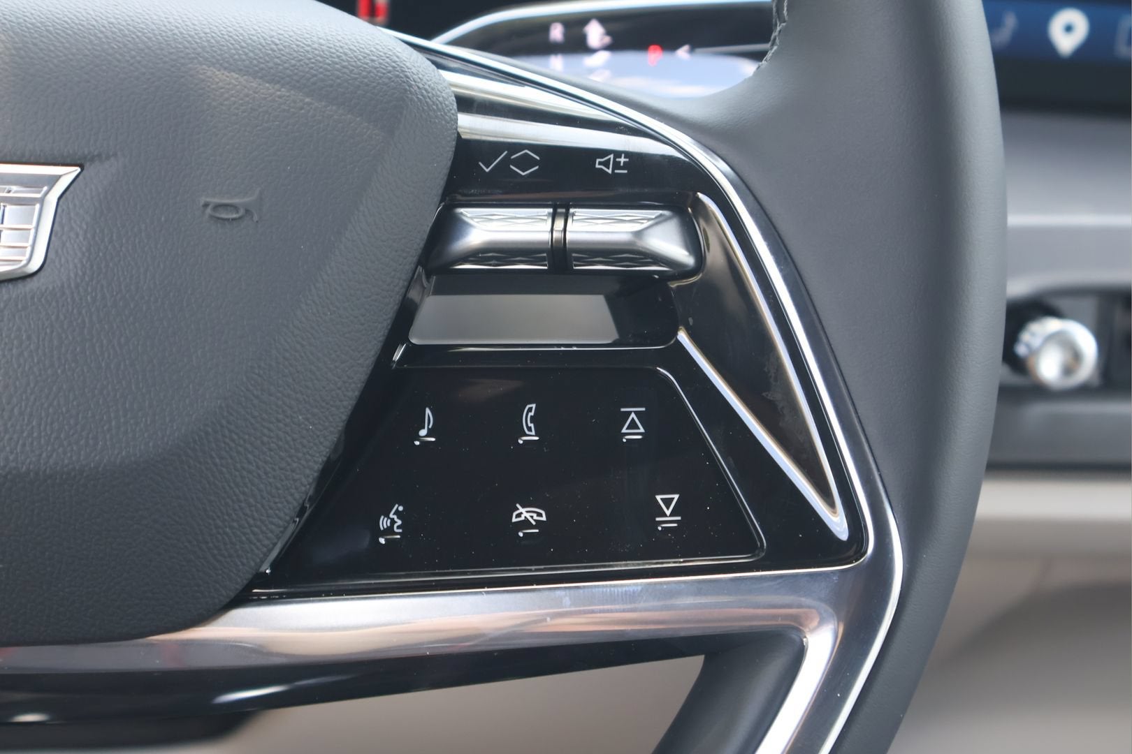 2027 Cadillac VISTIQ Luxury