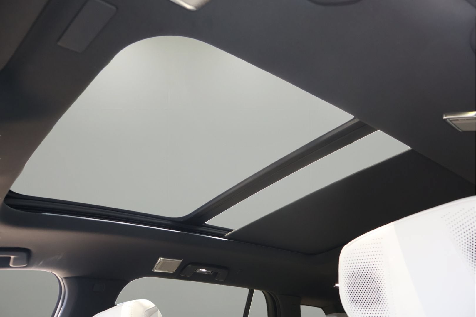 2027 Cadillac VISTIQ Luxury