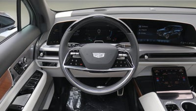 2026 Cadillac VISTIQ Luxury