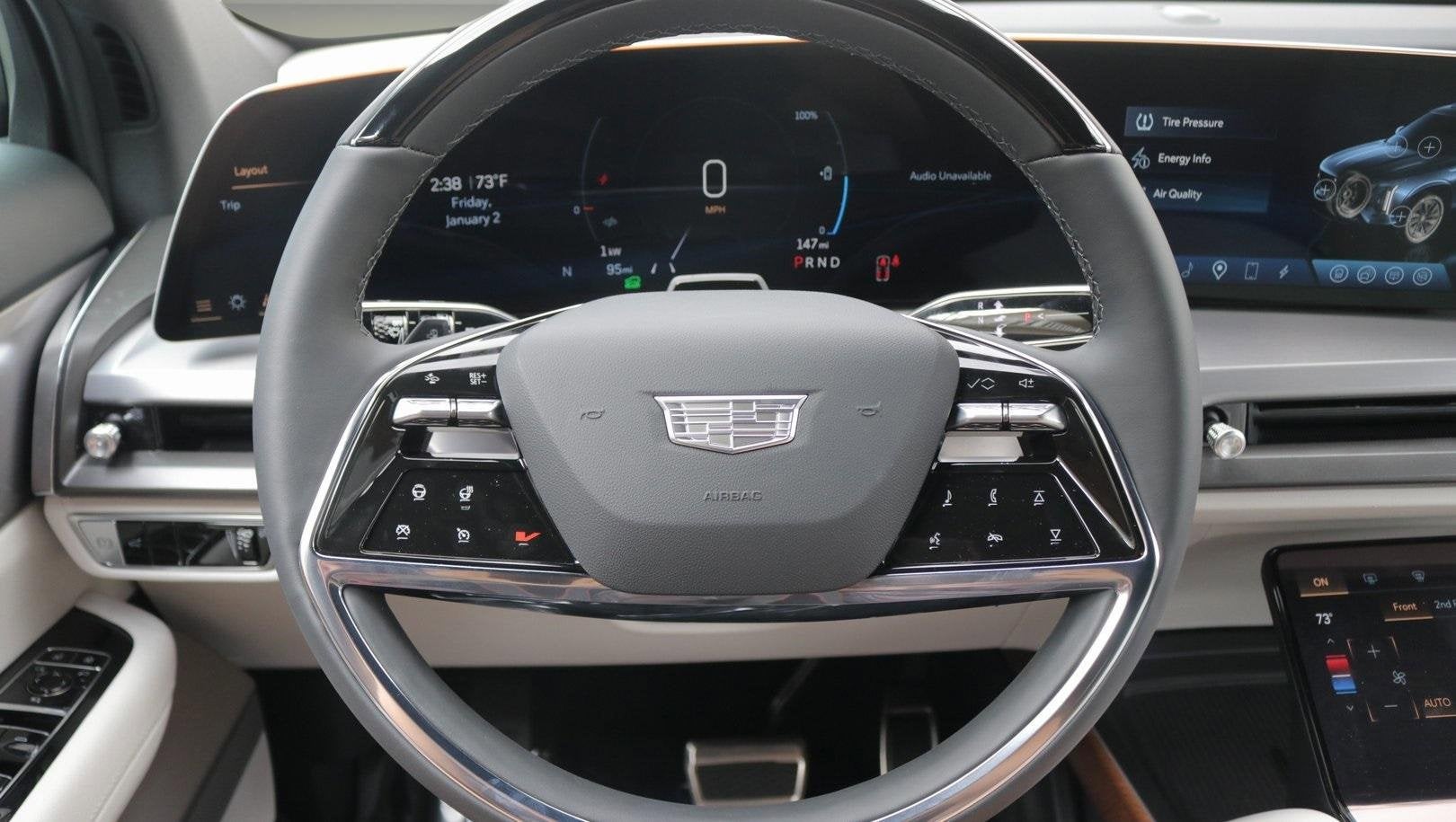 2026 Cadillac VISTIQ Luxury