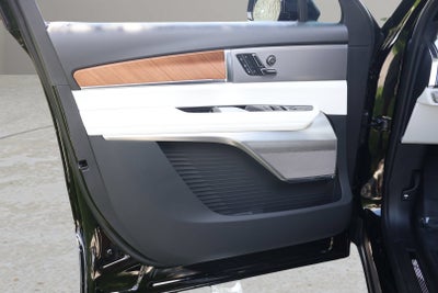2027 Cadillac VISTIQ Sport