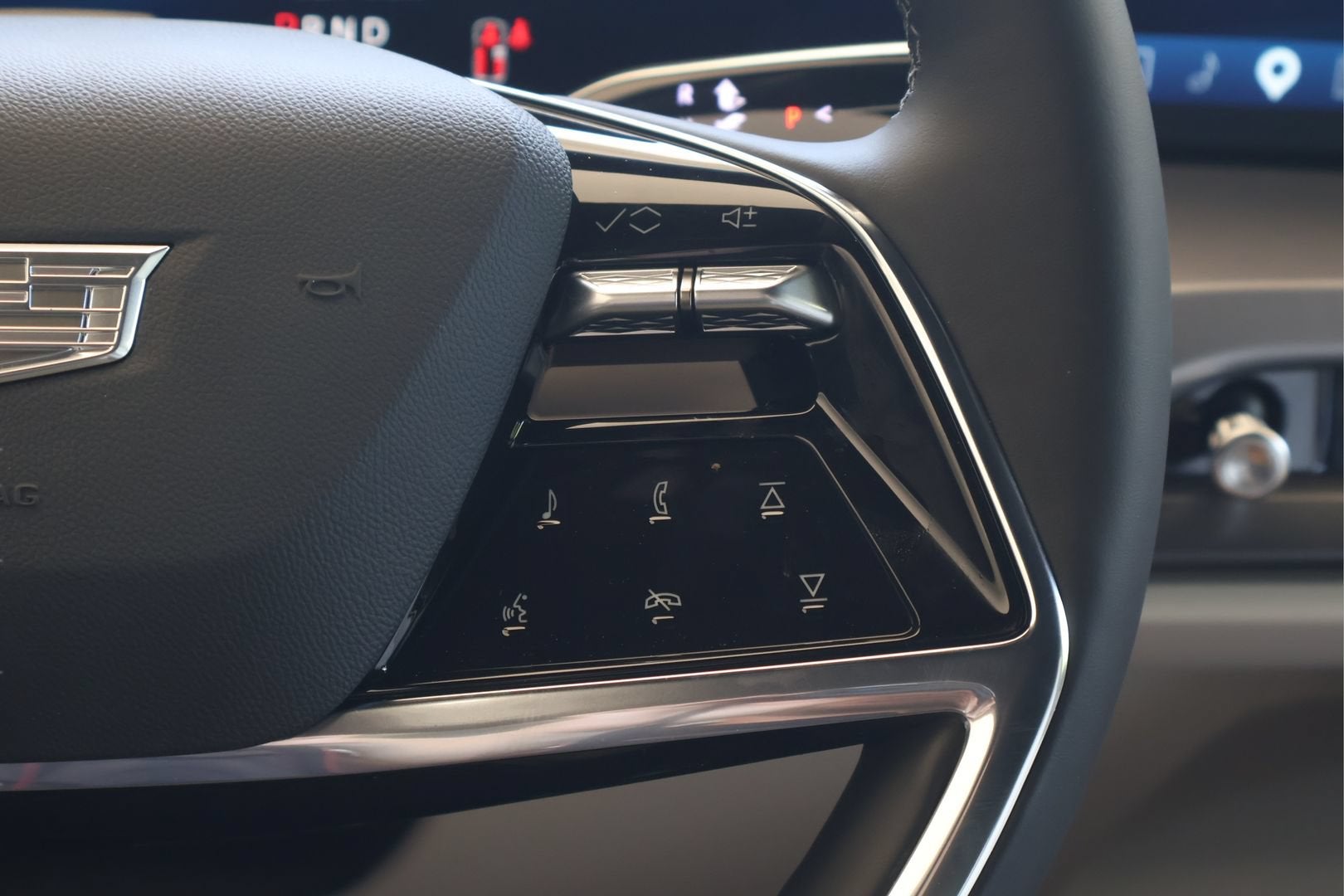 2027 Cadillac VISTIQ Sport