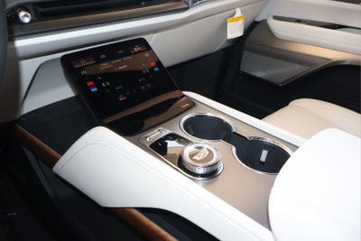 2027 Cadillac VISTIQ Sport