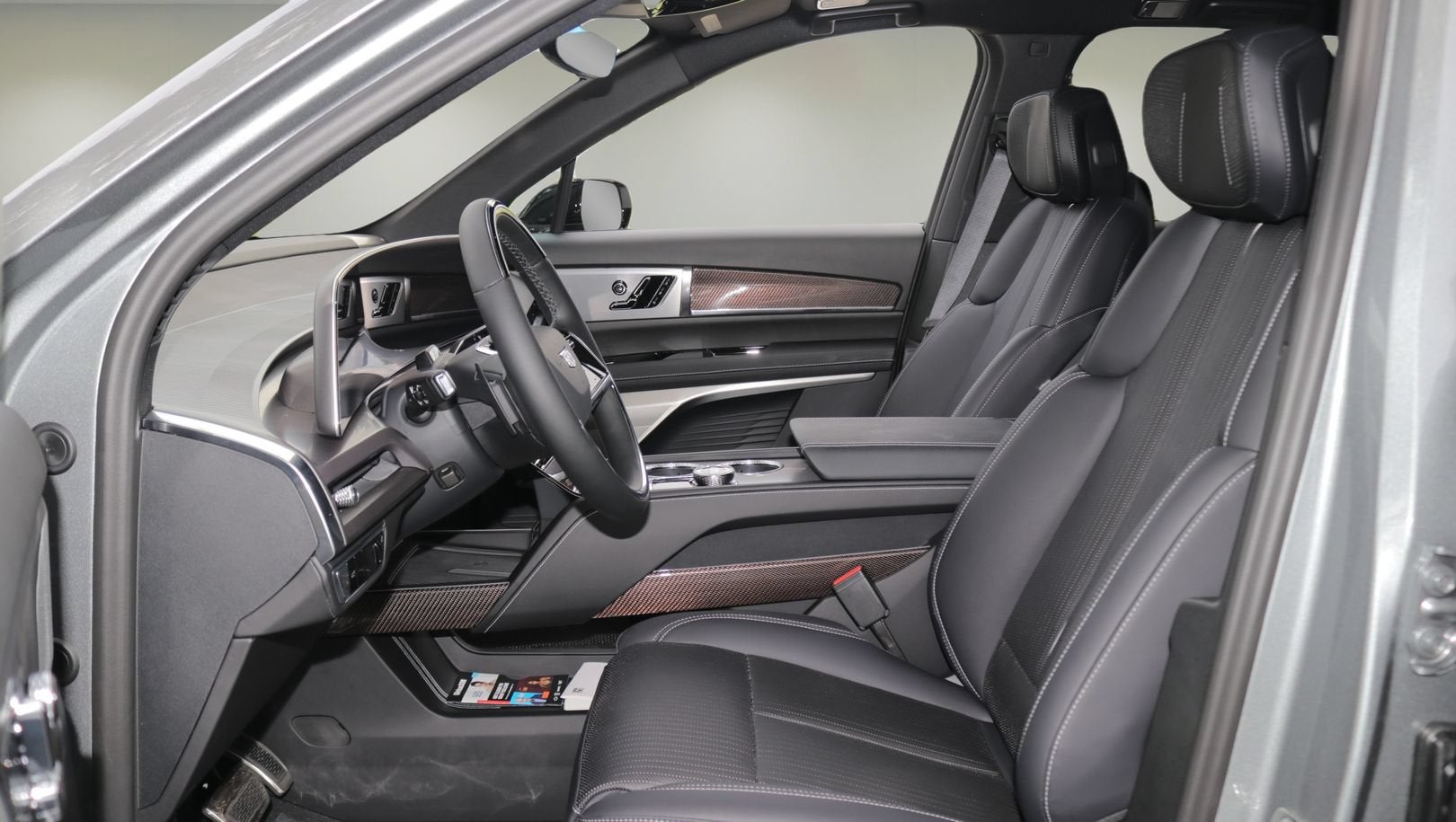 2027 Cadillac VISTIQ Sport