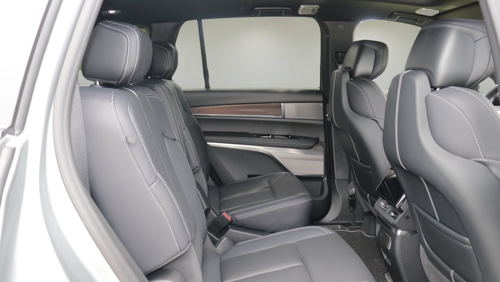 2027 Cadillac VISTIQ Sport