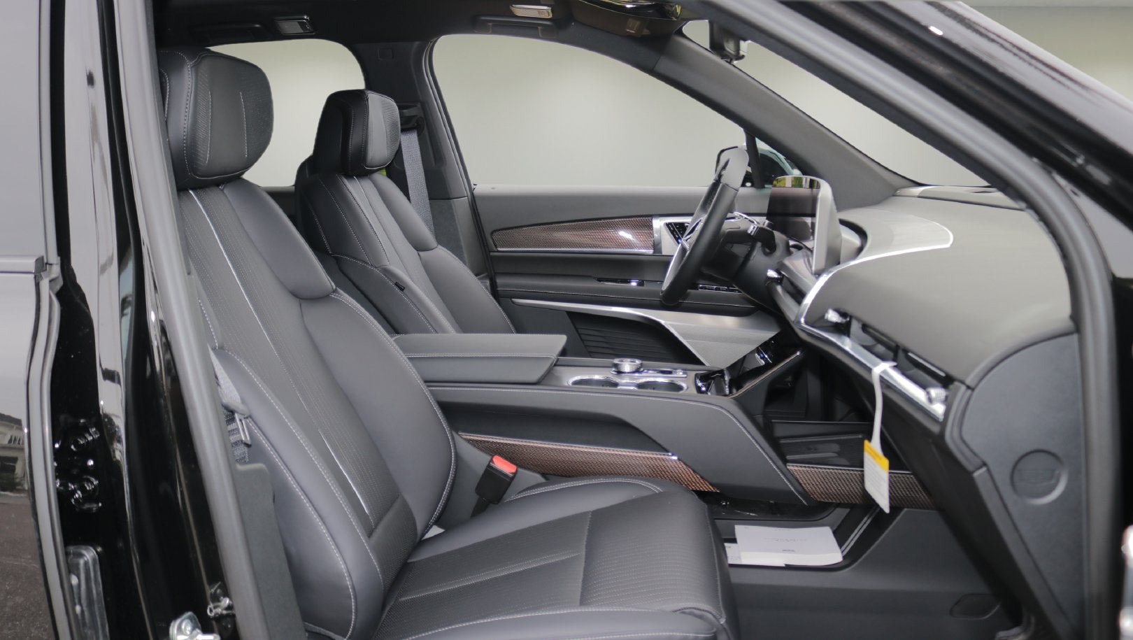 2027 Cadillac VISTIQ Sport