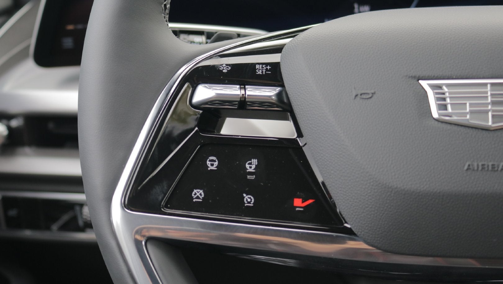 2027 Cadillac VISTIQ Sport