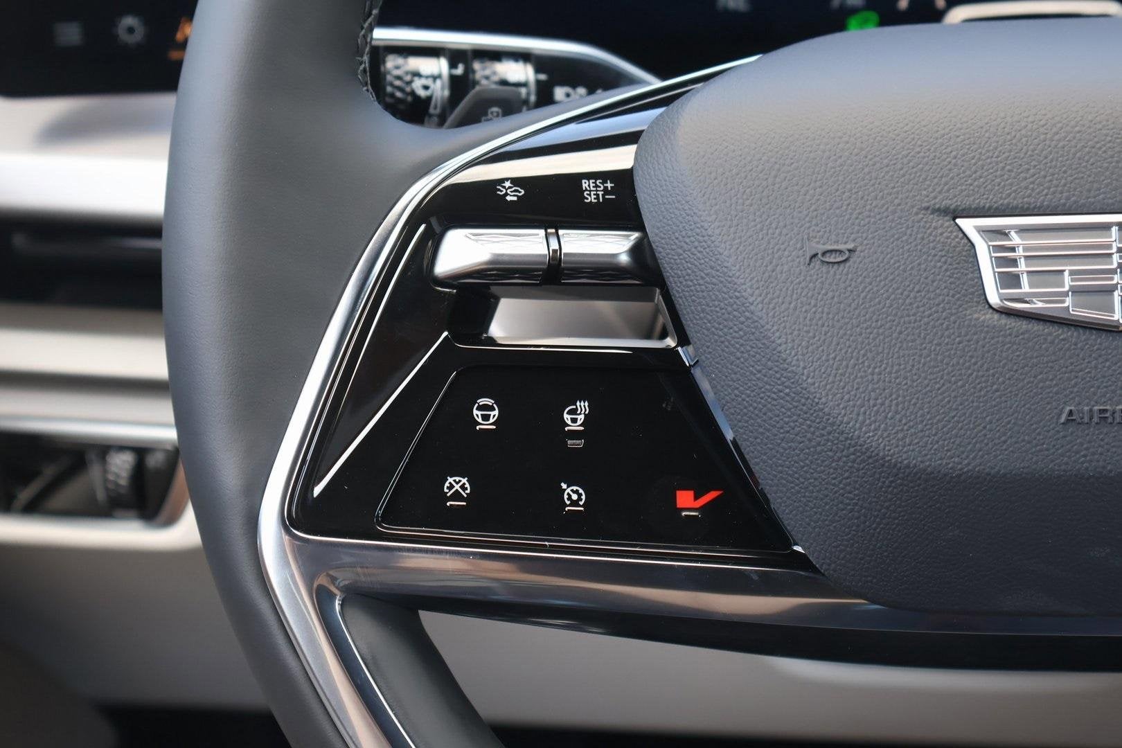 2026 Cadillac VISTIQ Sport