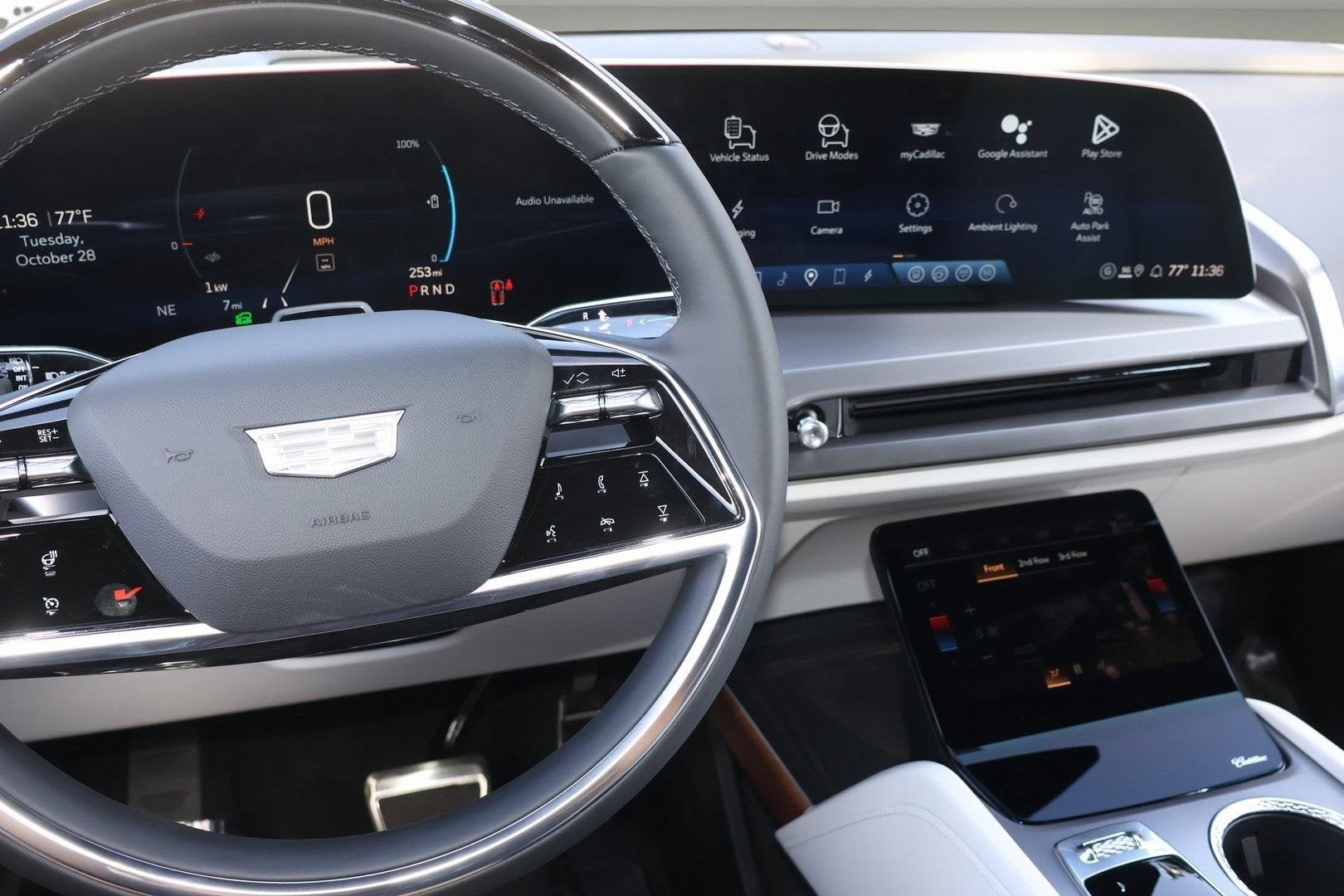 2026 Cadillac VISTIQ Sport