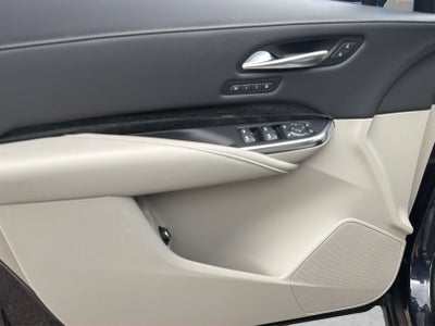 2023 Cadillac XT4 FWD Premium Luxury