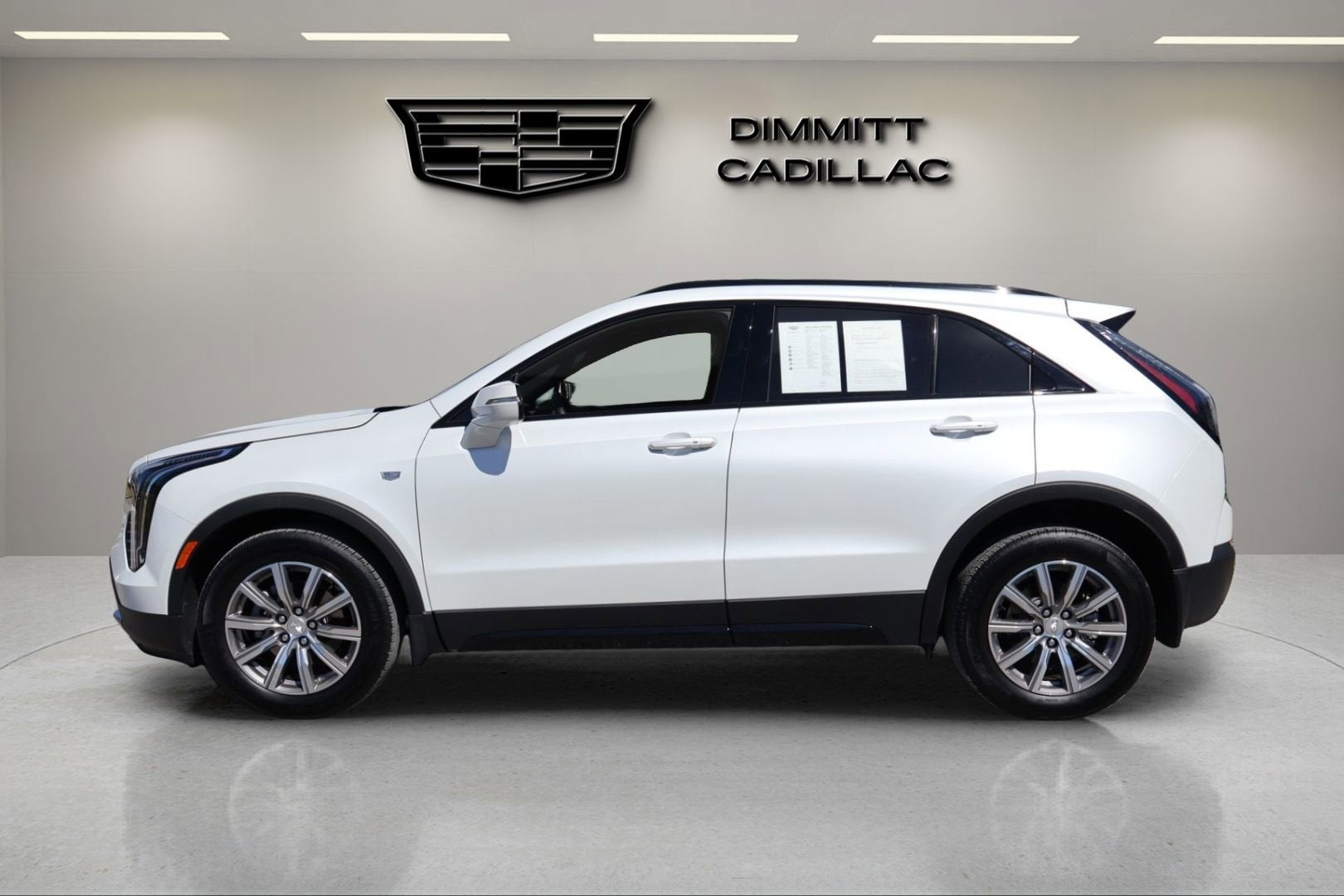 2023 Cadillac XT4 Sport