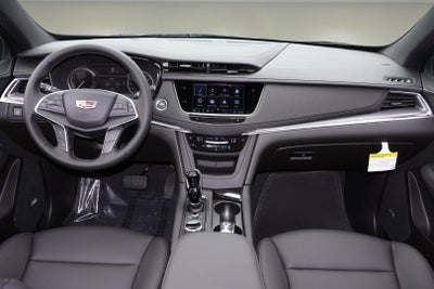 2026 Cadillac XT5 Luxury