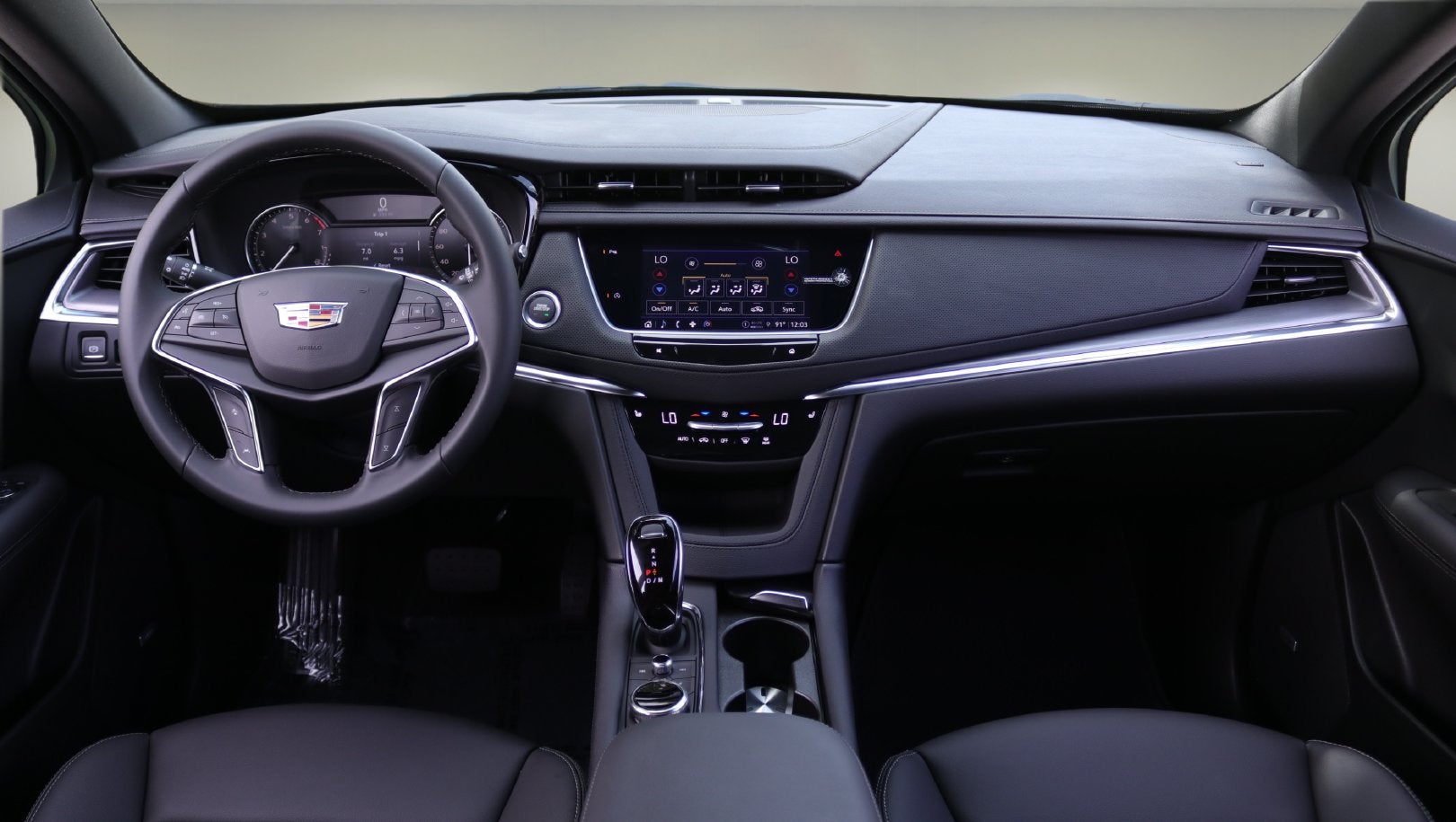 2026 Cadillac XT5 Luxury