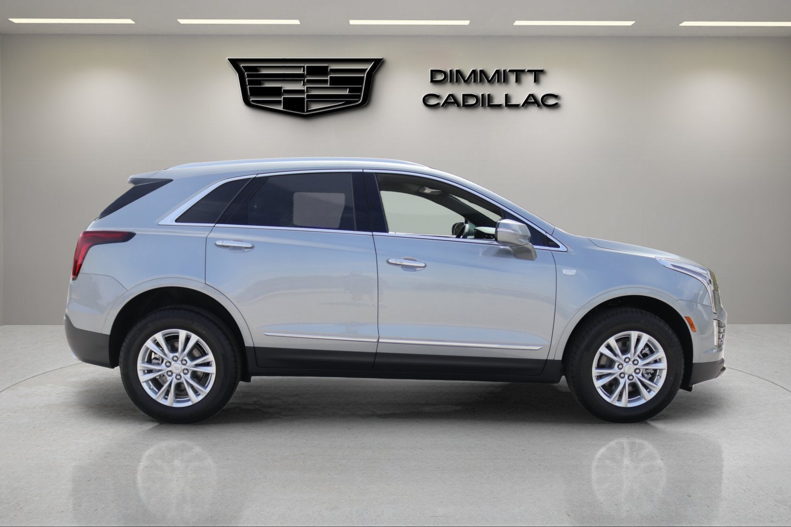 2026 Cadillac XT5 Luxury