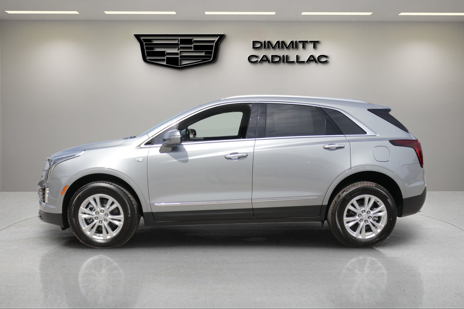 2026 Cadillac XT5 Luxury