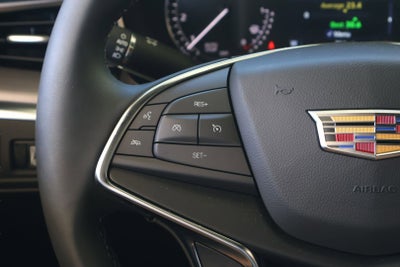 2026 Cadillac XT5 Luxury