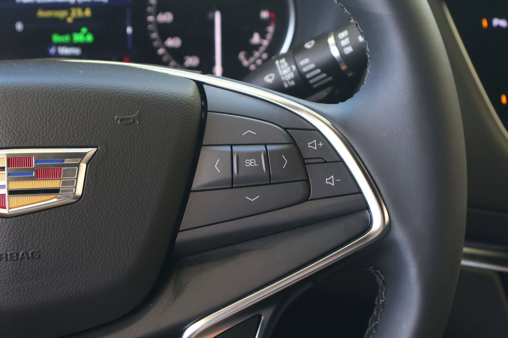 2026 Cadillac XT5 Luxury