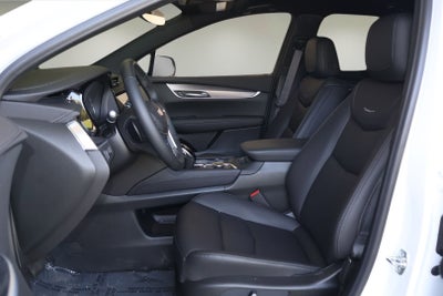 2026 Cadillac XT5 Luxury