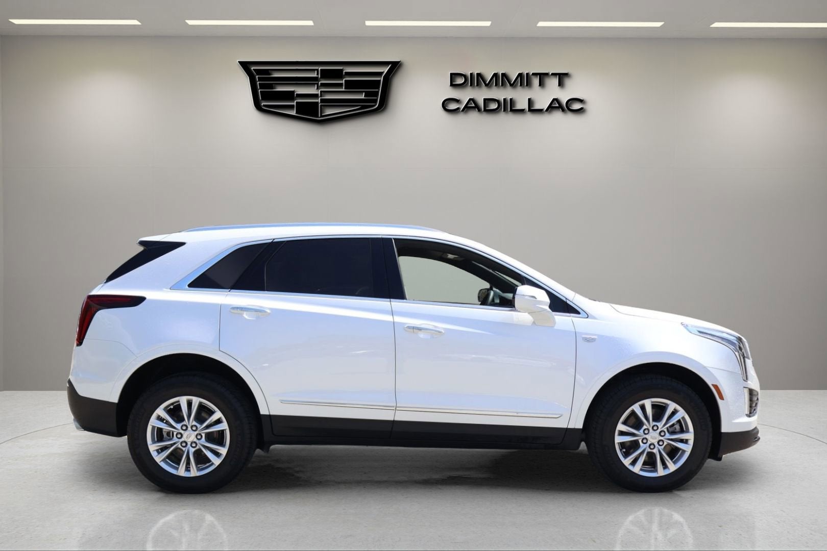 2026 Cadillac XT5 Luxury