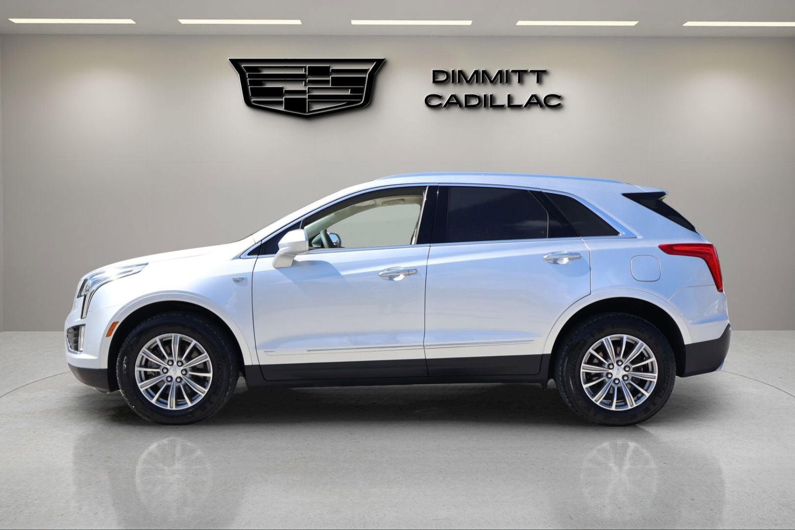 2017 Cadillac XT5 Luxury FWD