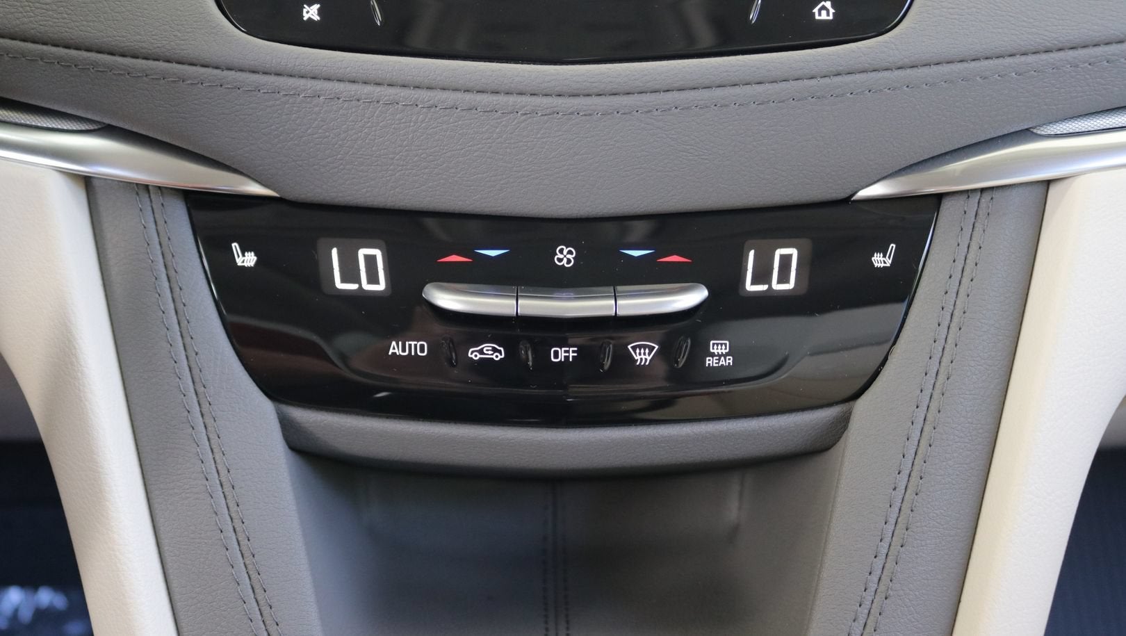 2026 Cadillac XT5 Premium Luxury - Photo 25