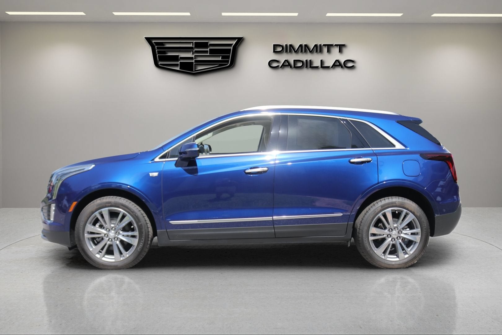 2026 Cadillac XT5 Premium Luxury - Photo 8