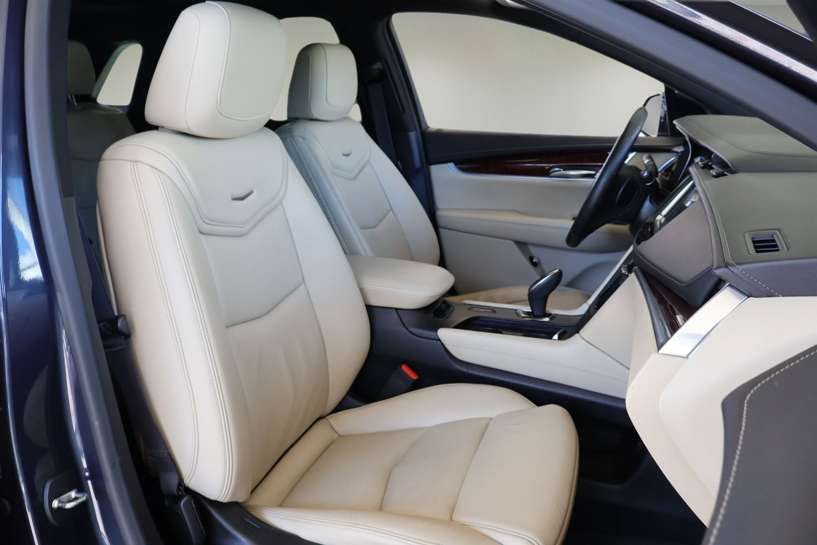 2019 Cadillac XT5 Luxury FWD