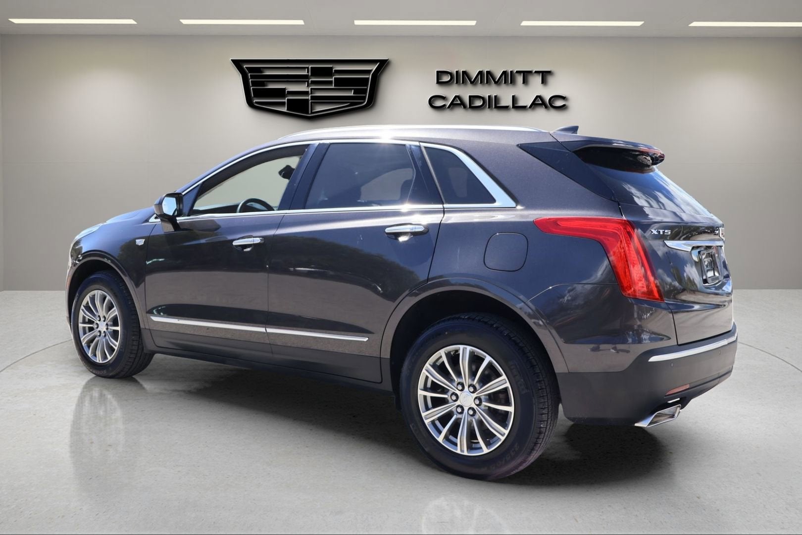 2018 Cadillac XT5 Luxury FWD